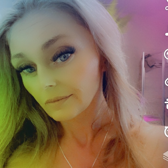 Meet your Posher, Ti - Picture 9 of 17